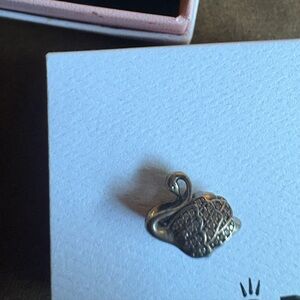 Pandora sparkling swan charm